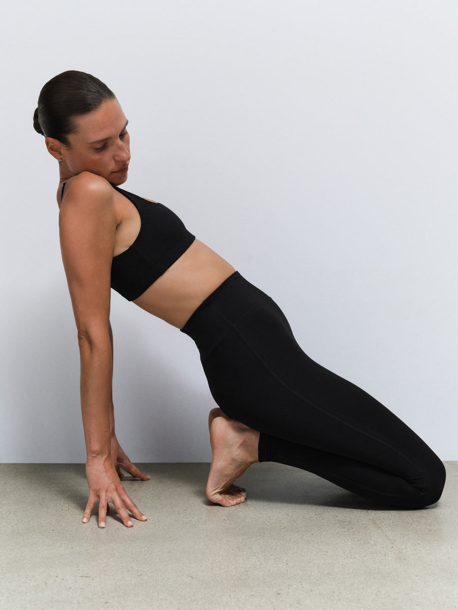 Organic Stretch Scoop Bra Full Length Legging in Jet Black — product photo