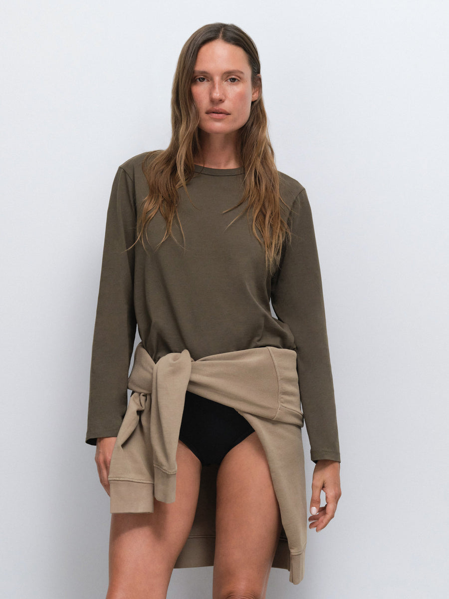 Organic Pima Classic Long Sleeve Tee in Mocha — product photo