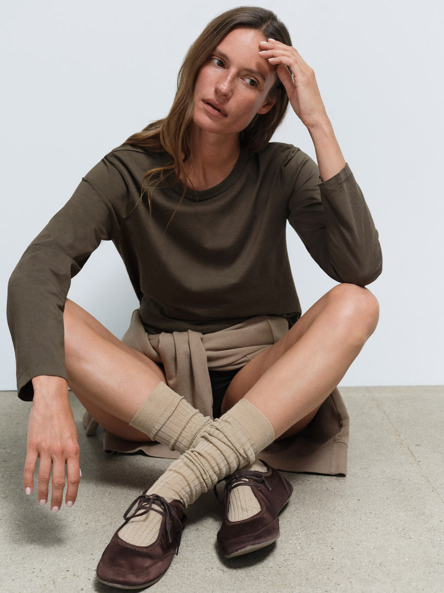 Organic Pima Classic Long Sleeve Tee in Mocha — product photo
