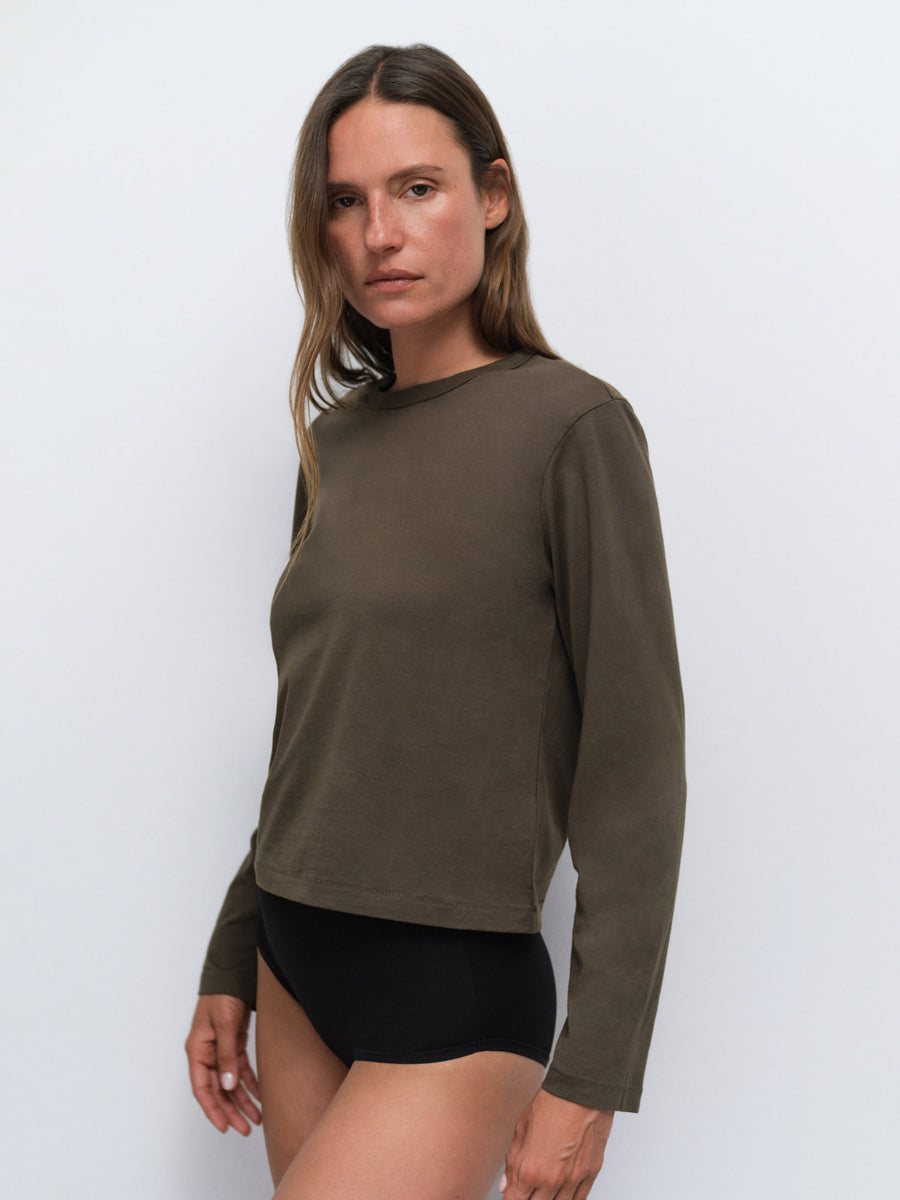 Organic Pima Classic Long Sleeve Tee in Mocha — product photo