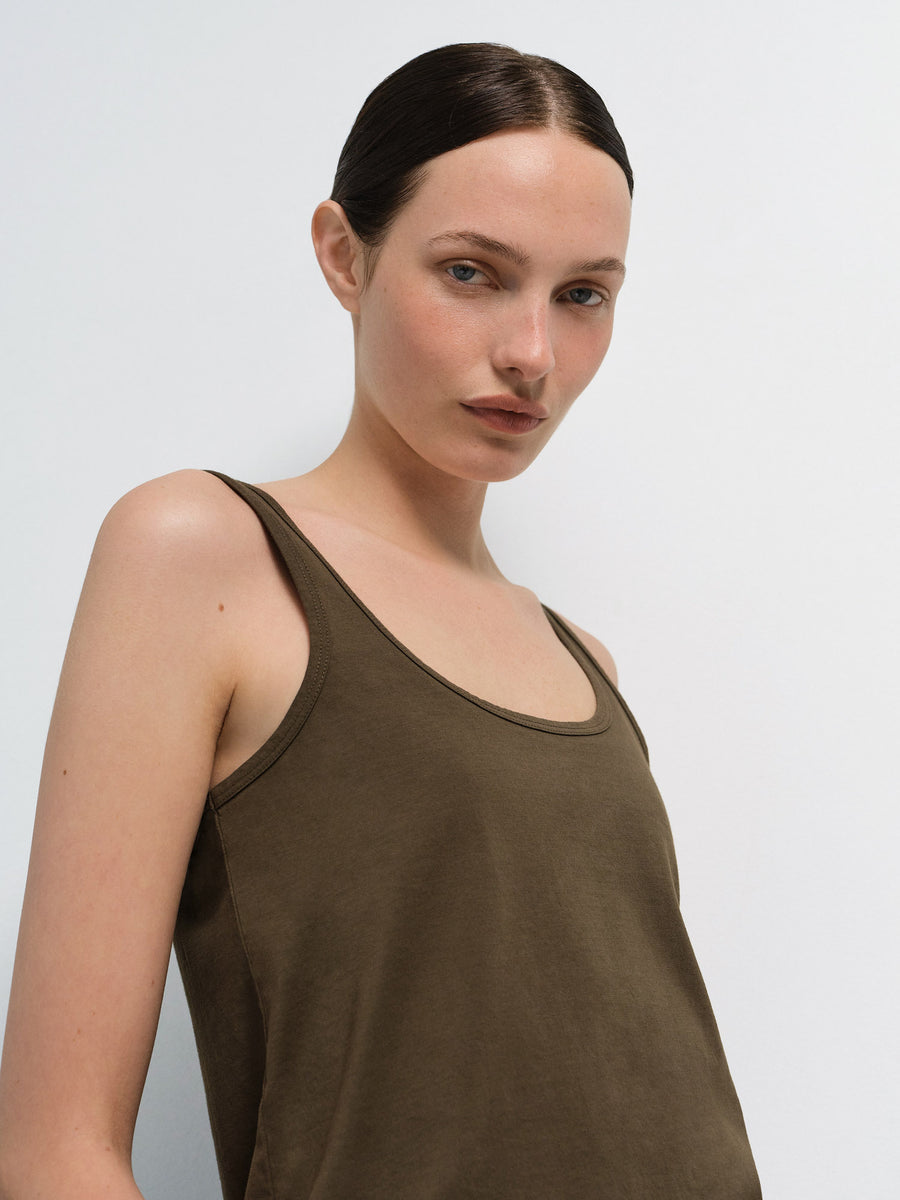 Organic Pima Layering Tank in Mocha — product photo
