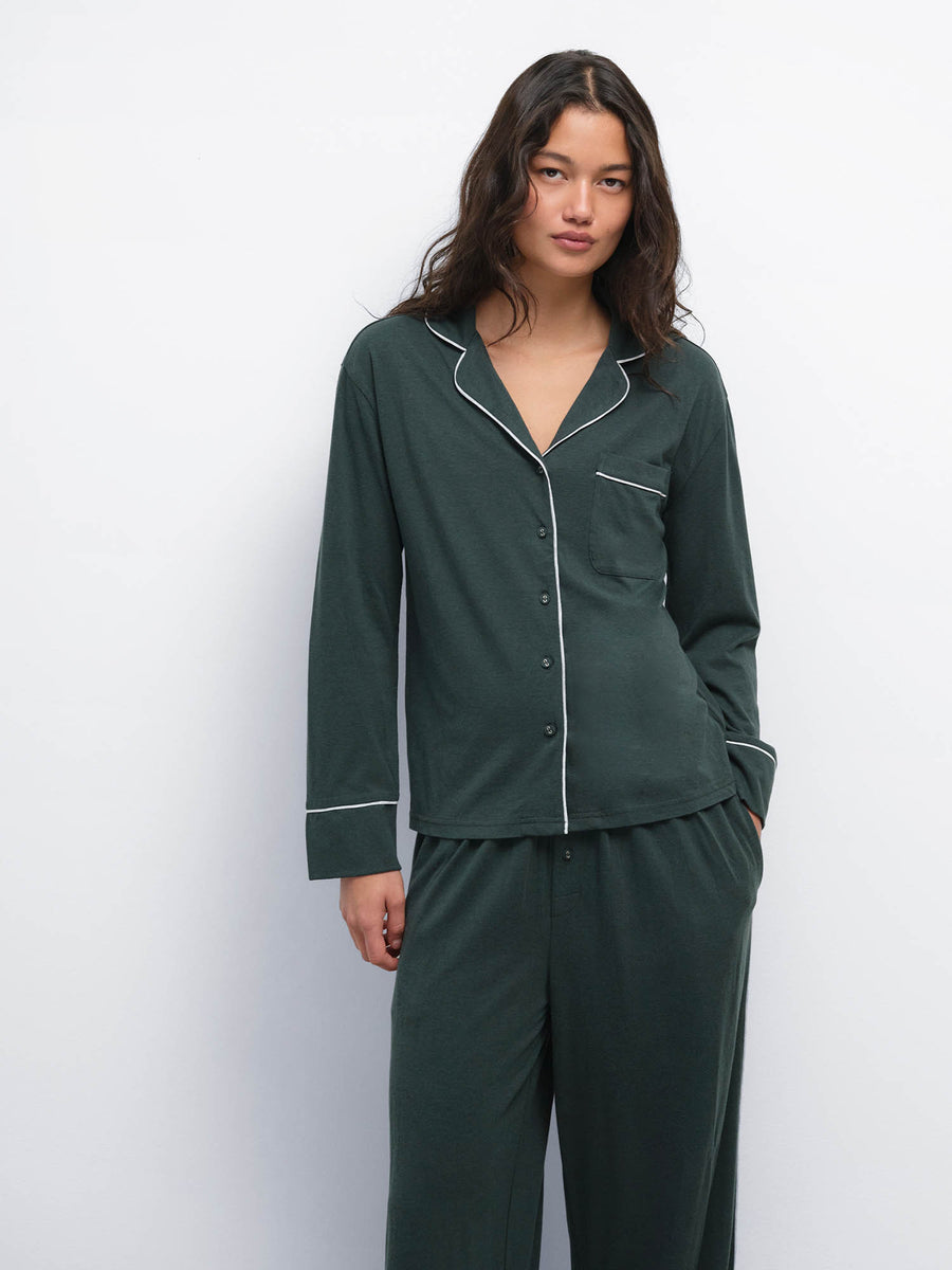Model wearing the Tencel Sleep Set in Balsam with Heather Grey piping
